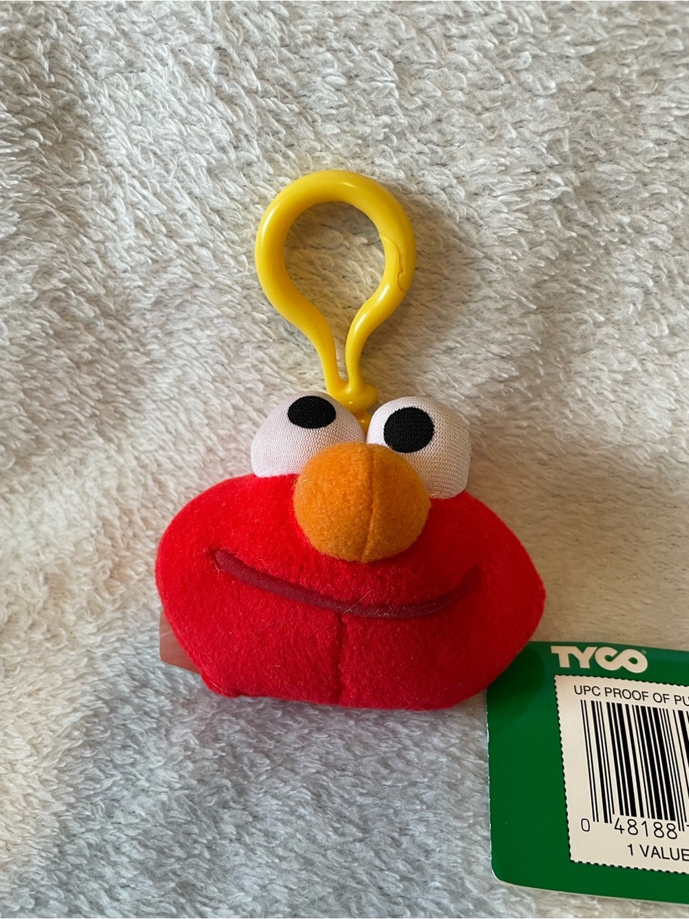 NWT Vintage Tyco Elmo Plush Giggle Pal Clip-On Keychain- Red with Yellow Hook